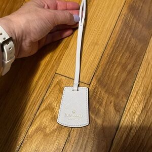 Kate Spade logo  Tag